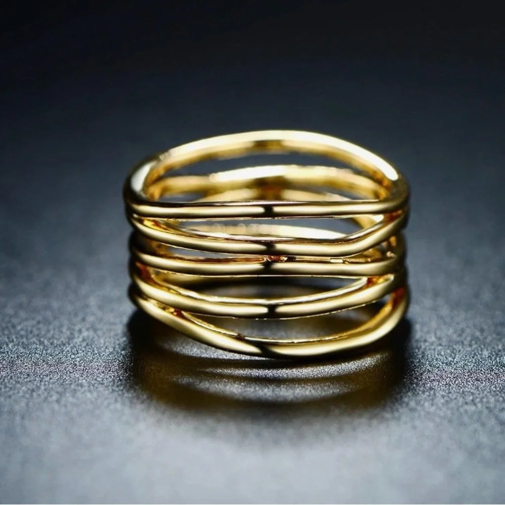 Elegant Gold-Tone Women's Ring 18kt gold plated - Picture 4 of 5